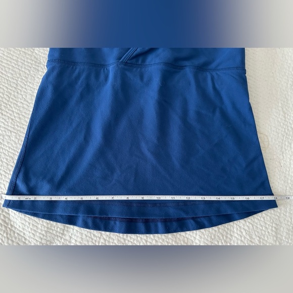 Lululemon Women’s Tank Top - Picture 6 of 8